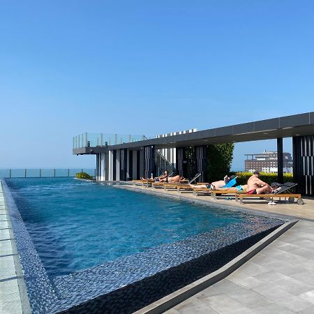 The Base In Pattaya Leilighet Eksteriør bilde